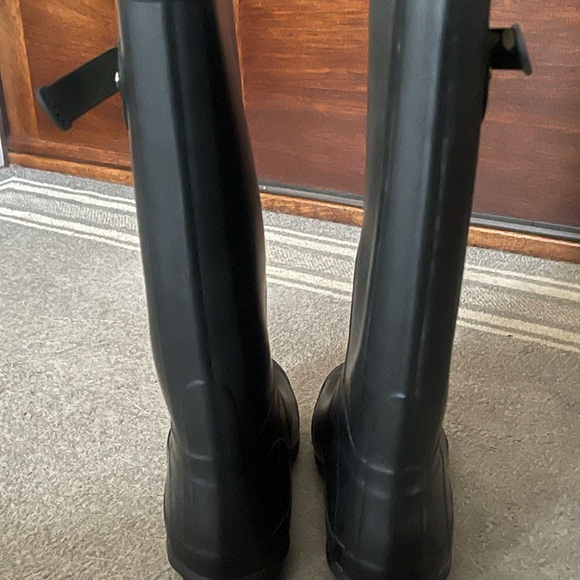 HUNTER Rain boots, size 9 - Picture 2 of 4